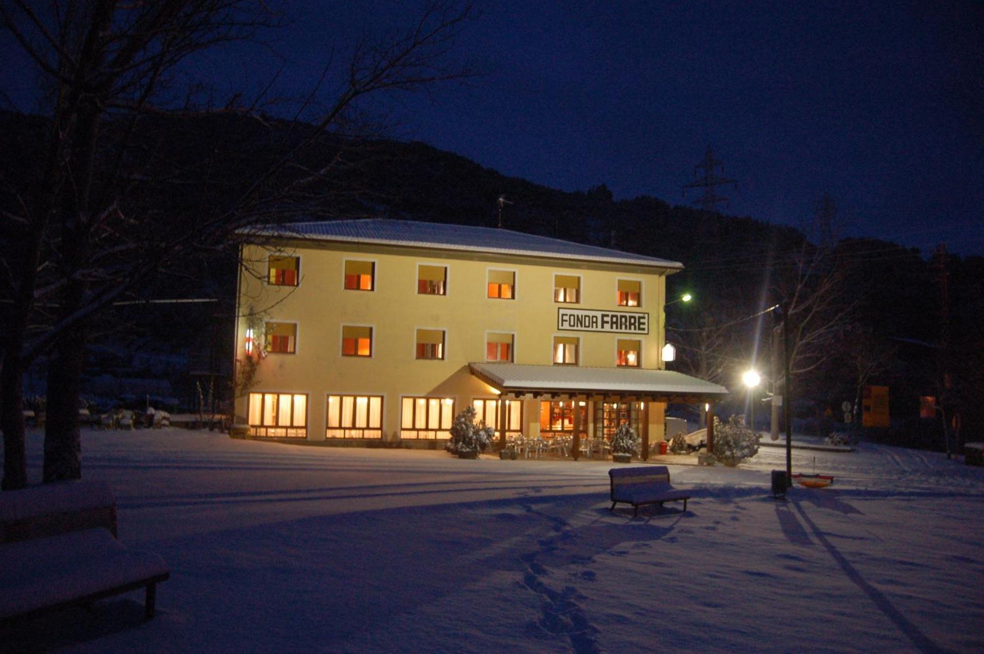 Hotel Fonda Farre Baró Exterior foto